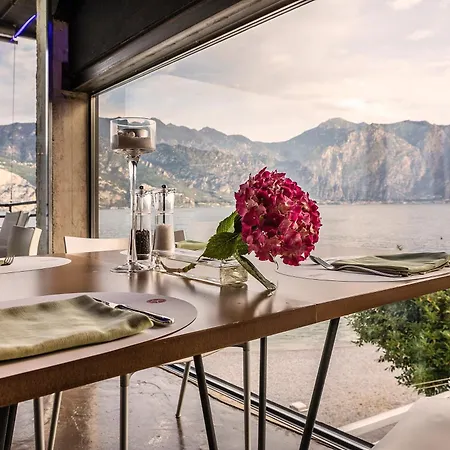 Hotel Ambienthotel Primaluna 3*