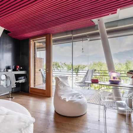 Ambienthotel Primaluna Ξενοδοχείο 3*