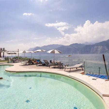 Ambienthotel Primaluna Ξενοδοχείο