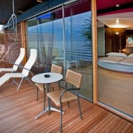 Hotel Ambienthotel Primaluna 3*
