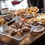 Hotell Ambienthotel Primaluna 3s