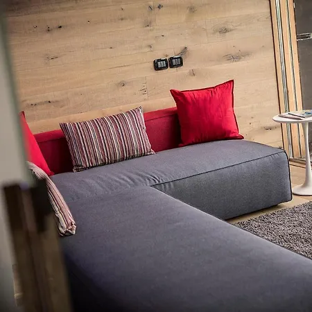 Ambienthotel Primaluna 3s מלון מאלצ'סינה