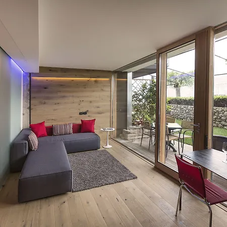 מלון Ambienthotel Primaluna 3s 3*