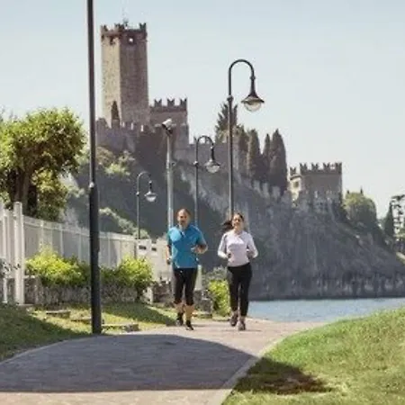 Ambienthotel Primaluna 3s מלון מאלצ'סינה