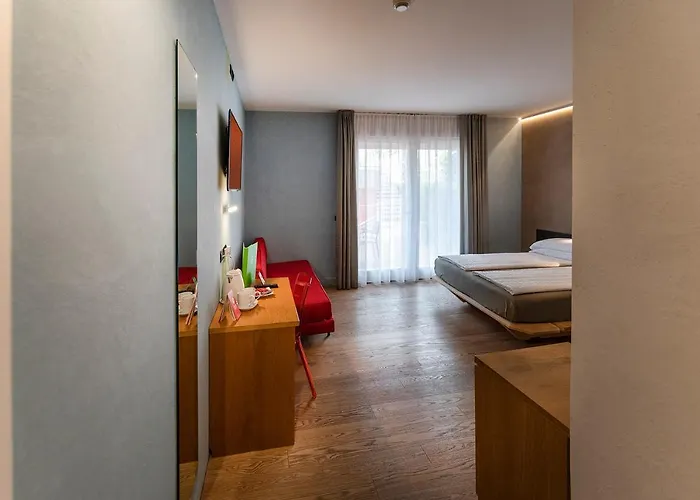 Ambienthotel Primaluna 3s 3* 말세진느