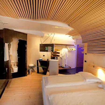 Ambienthotel Primaluna 3s Malcesine